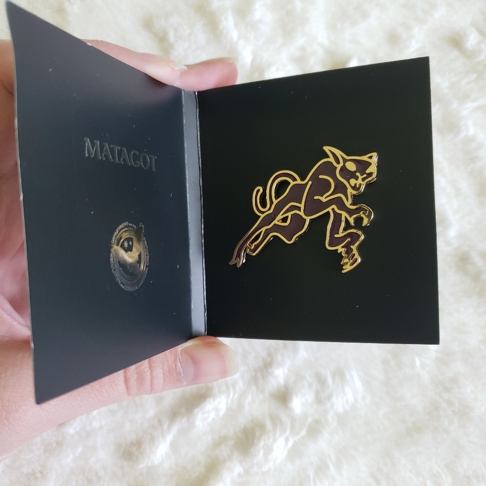 Matagot Pin